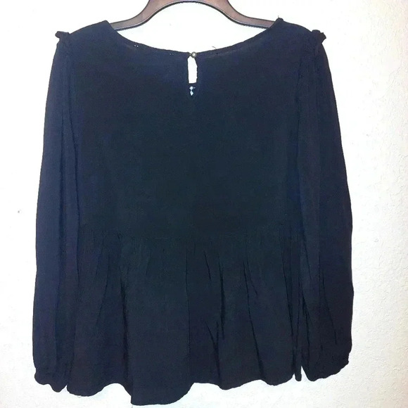 Savanna Jane Embroidered Boho Aztec Blouse Women’s Size Small - Picture 2 of 9